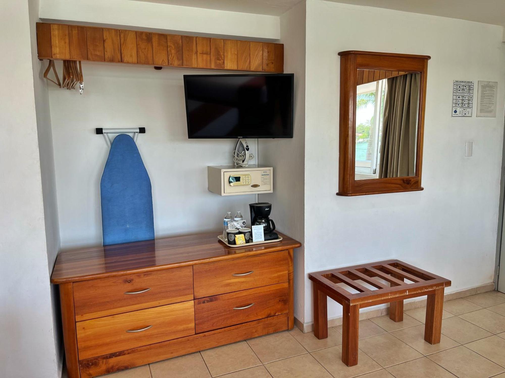 Best Western Riviera Tuxpan Tuxpan  Exteriör bild
