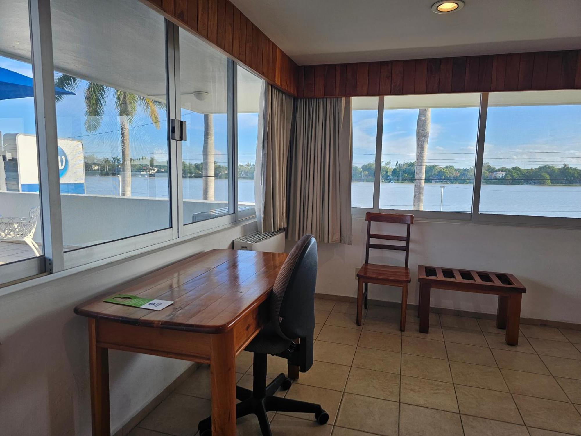 Best Western Riviera Tuxpan Tuxpan  Exteriör bild