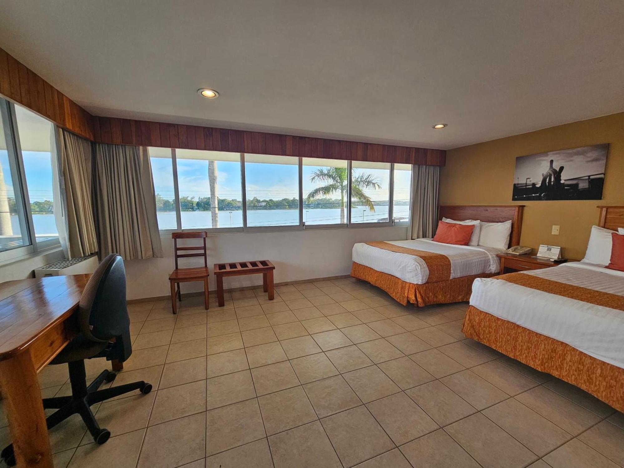 Best Western Riviera Tuxpan Tuxpan  Exteriör bild