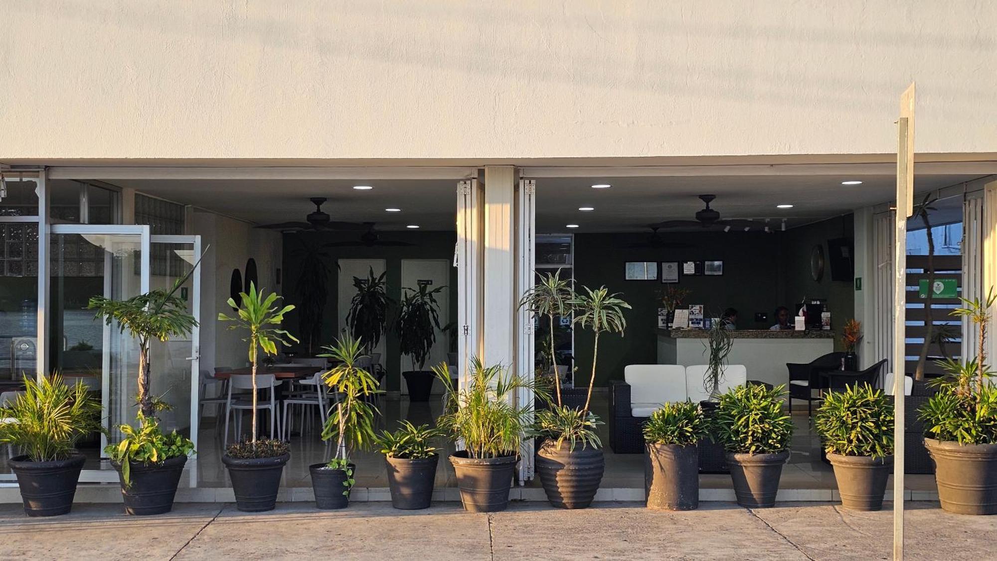 Best Western Riviera Tuxpan Tuxpan  Exteriör bild